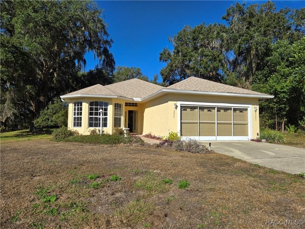 2846 N Kittery Pt - Photo 2 of 33