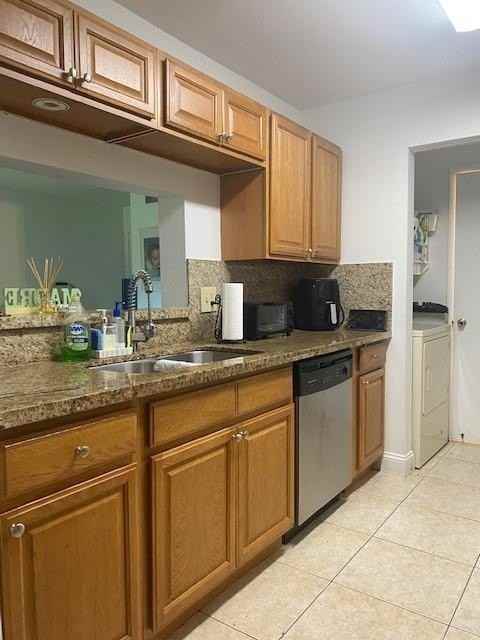 4096 N Pine Island Rd #2110 - Photo 2 of 11