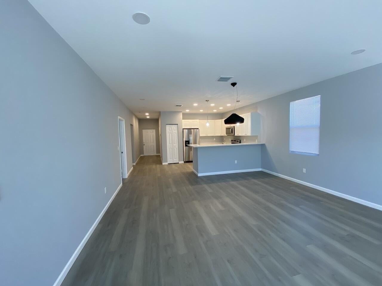 514 Nw 11th Ave - Photo 3 of 18