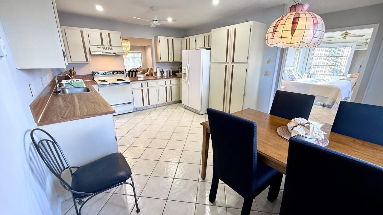 5242 Privet Pl - Photo 6 of 50