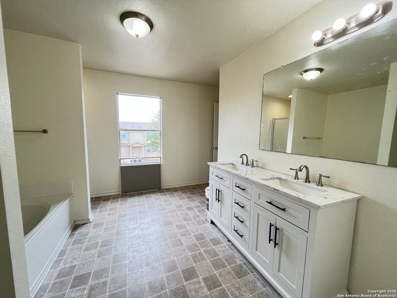 4807 Appaloosa Run - Photo 5 of 11