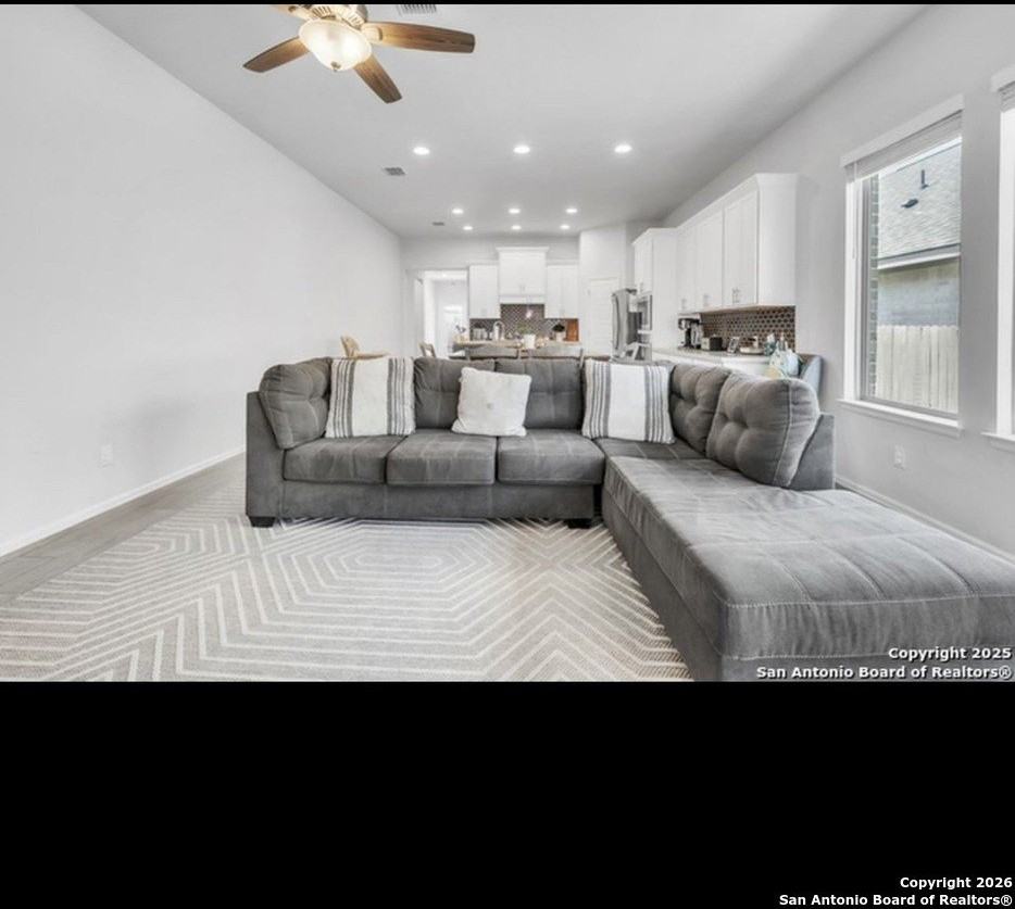 13238 Fantine Flds - Photo 4 of 11