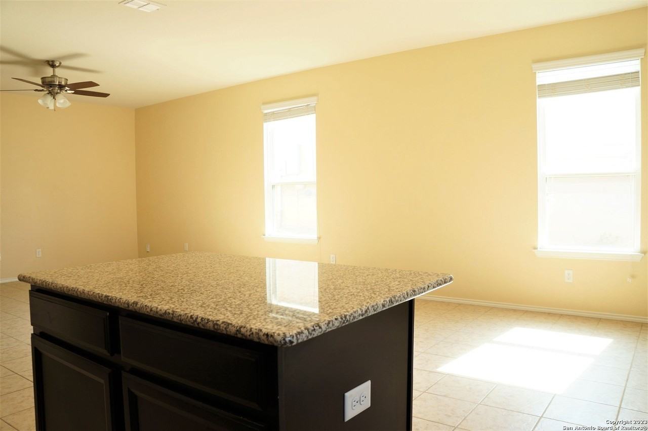 11410 Unbridled - Photo 4 of 24