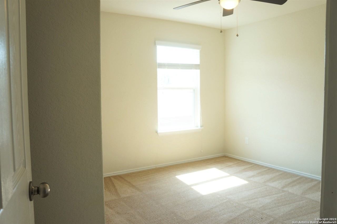 11410 Unbridled - Photo 7 of 24