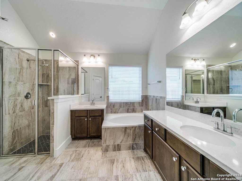 94 Destiny - Photo 6 of 12