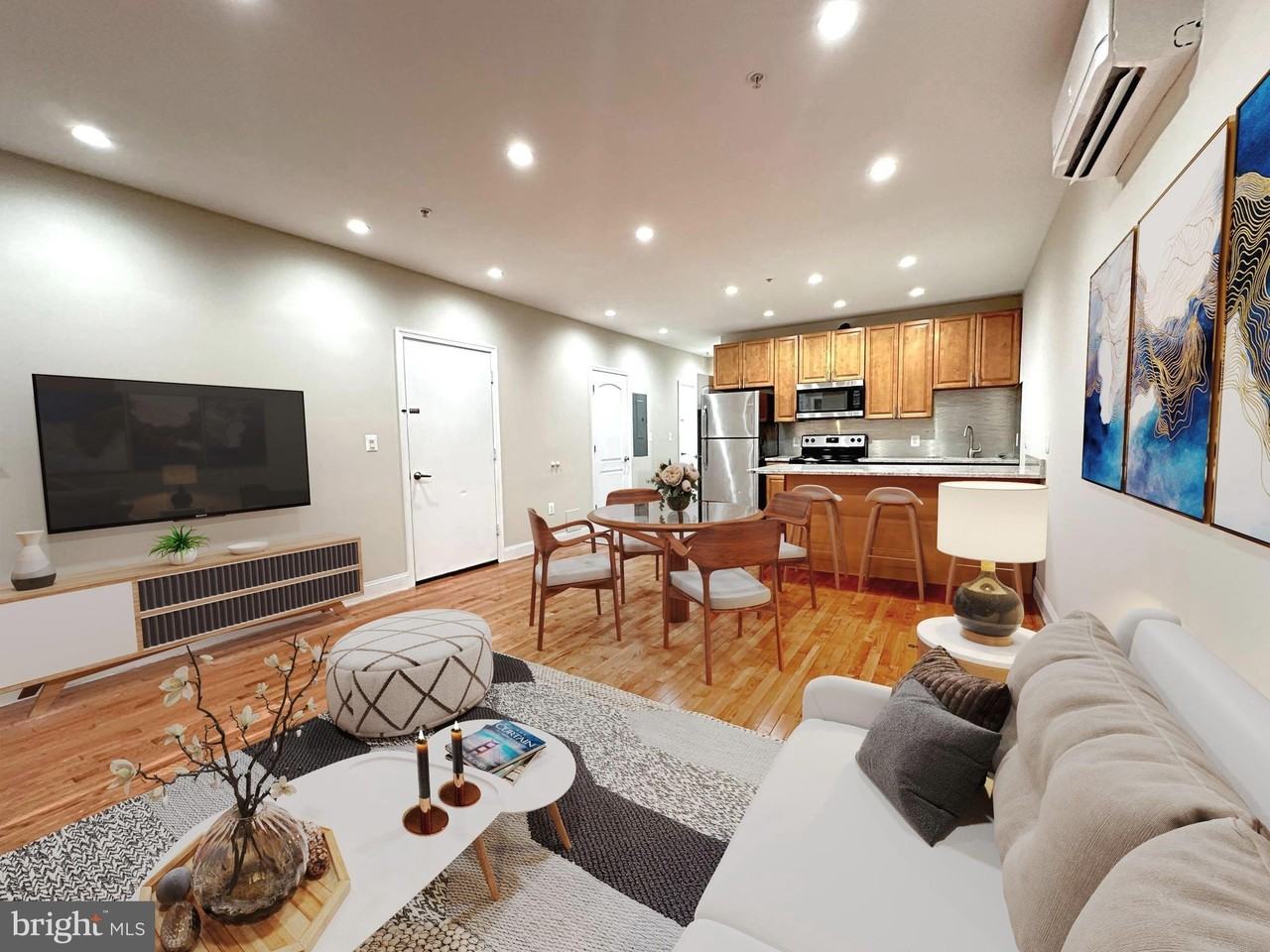 1626 R St Se - Photo 2 of 17