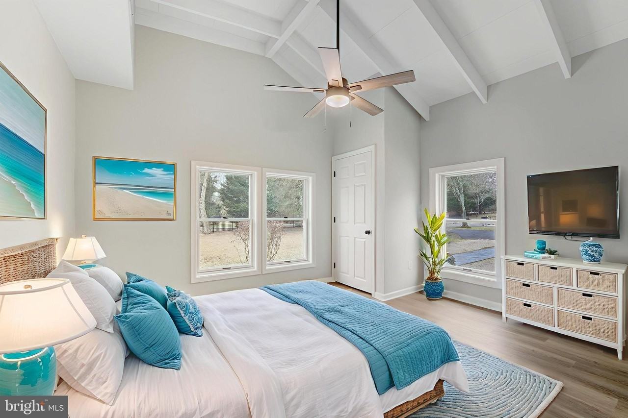 611 Tebbston Dr - Photo 4 of 34