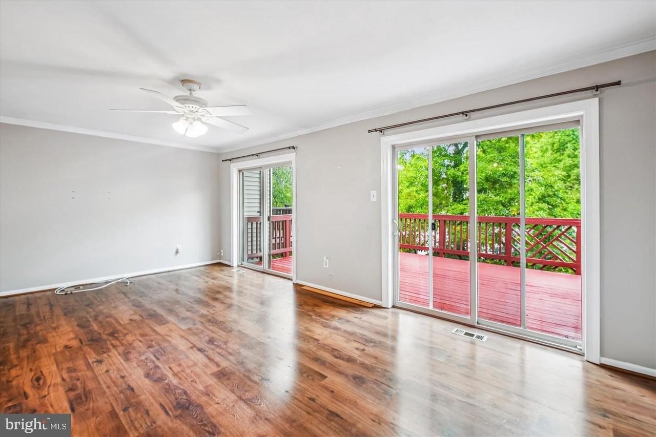 9469 Clocktower Ln - Photo 5 of 21