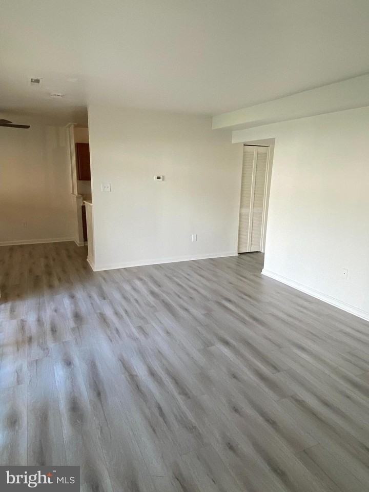 5438 85th Ave Unit 2 #2 - Photo 5 of 16