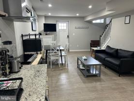 6604 Oak St - Photo 1 of 1