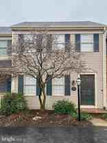 39 Laurie Ln - Photo 1 of 1