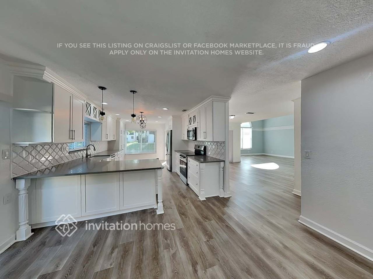 6340 Nw 77th Ct - Photo 6 of 23