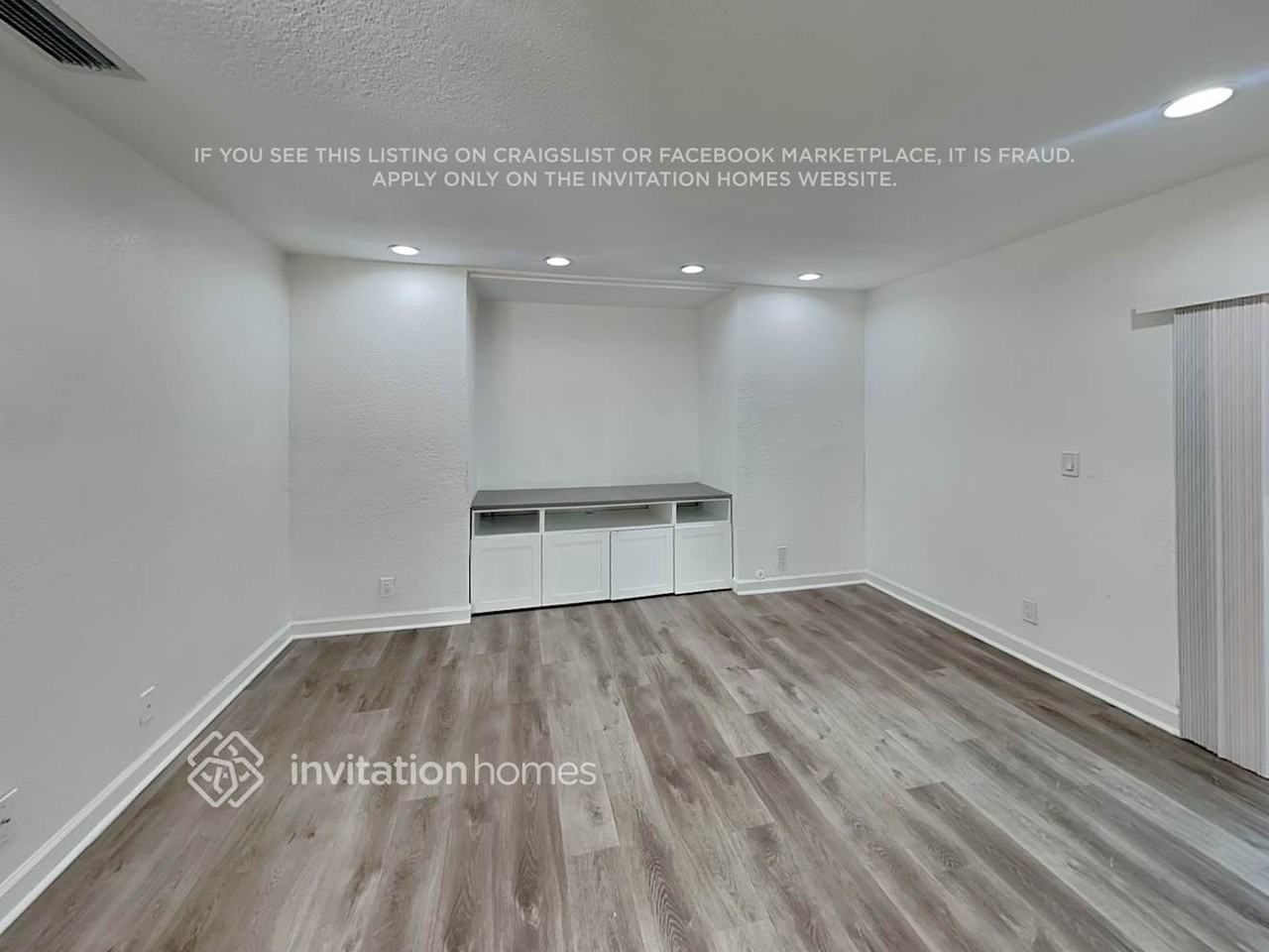 6340 Nw 77th Ct - Photo 7 of 23