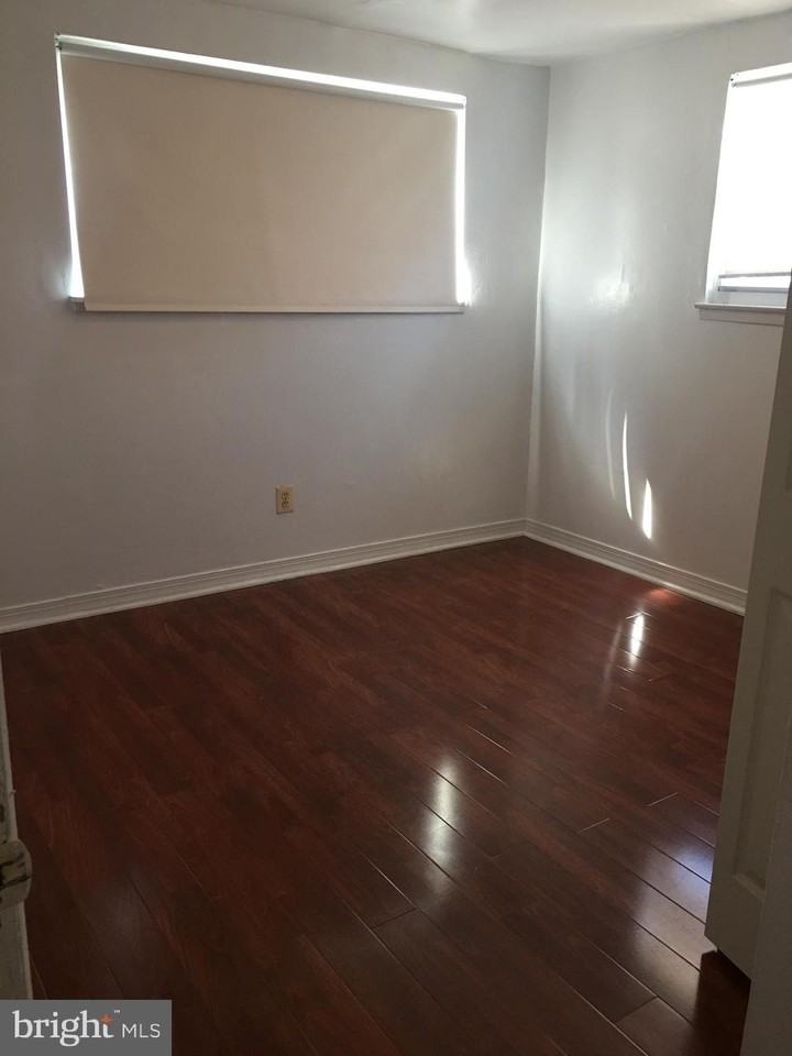 1113 W Thompson St - Photo 7 of 18