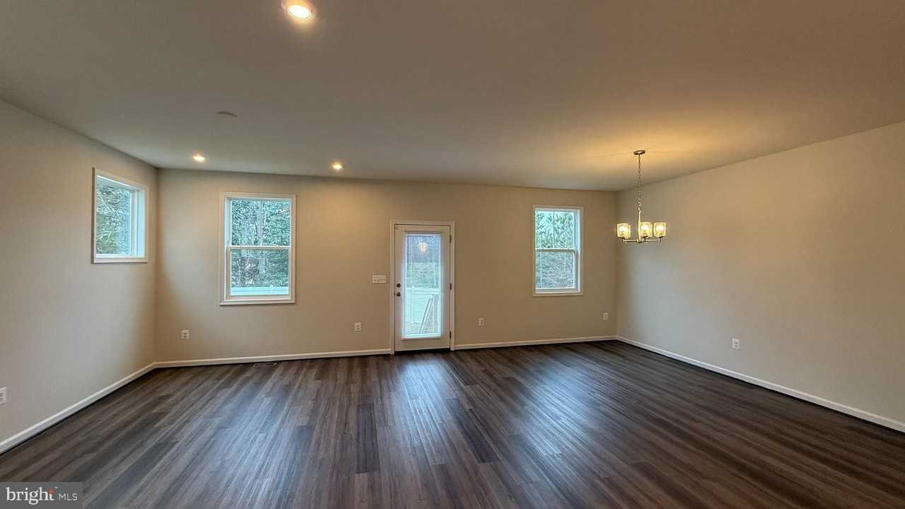 6518 Wild Orchid Ct - Photo 7 of 22