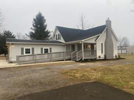 featured image of 2496 Lantana Rd