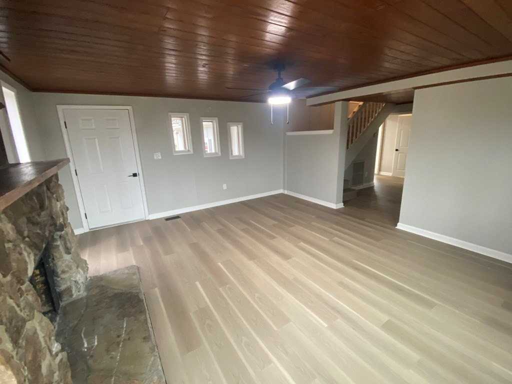 2496 Lantana Rd - Photo 7 of 24