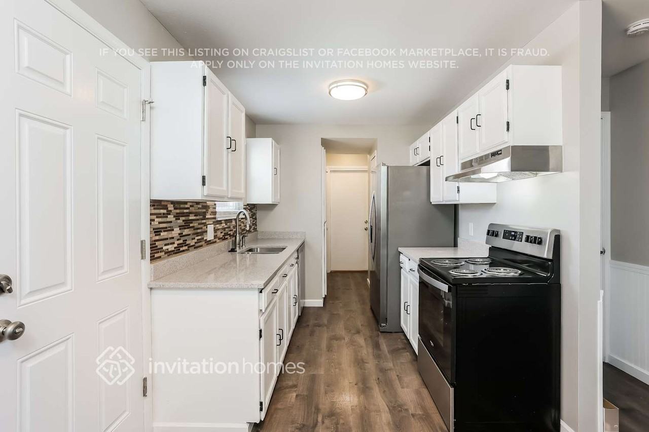 4794 S Pagosa Cir - Photo 6 of 14