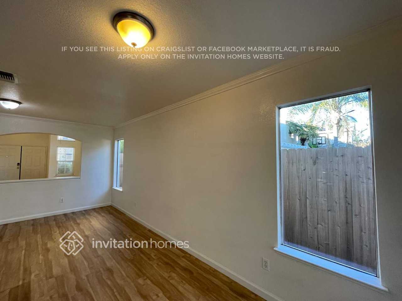 456 Victory Ave - Photo 3 of 15