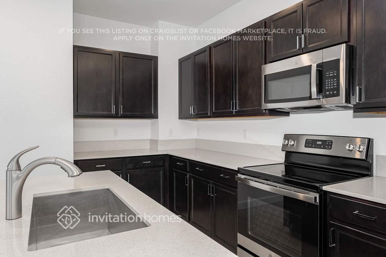 1211 Preston Estates Cir - Photo 5 of 18