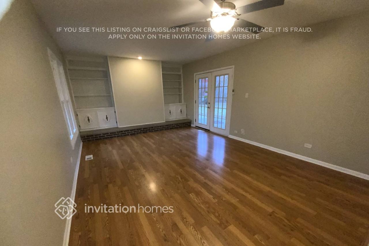 1516 Churchill Rd - Photo 3 of 17