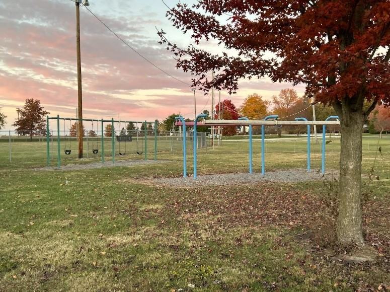 210 Kiick St - Photo 6 of 28