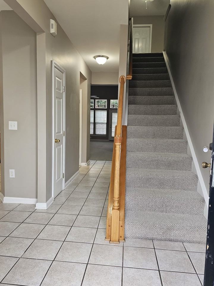 1322 Alexandrite Ln #1 - Photo 4 of 30