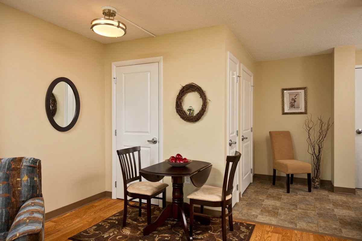 Ohav Sholom Apartments - Photo 5 of 23