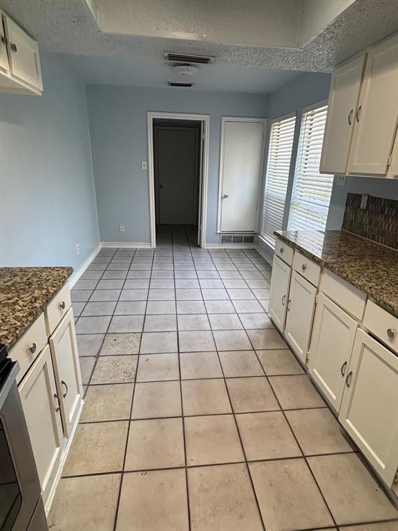 2207 Heritage Cir - Photo 7 of 15