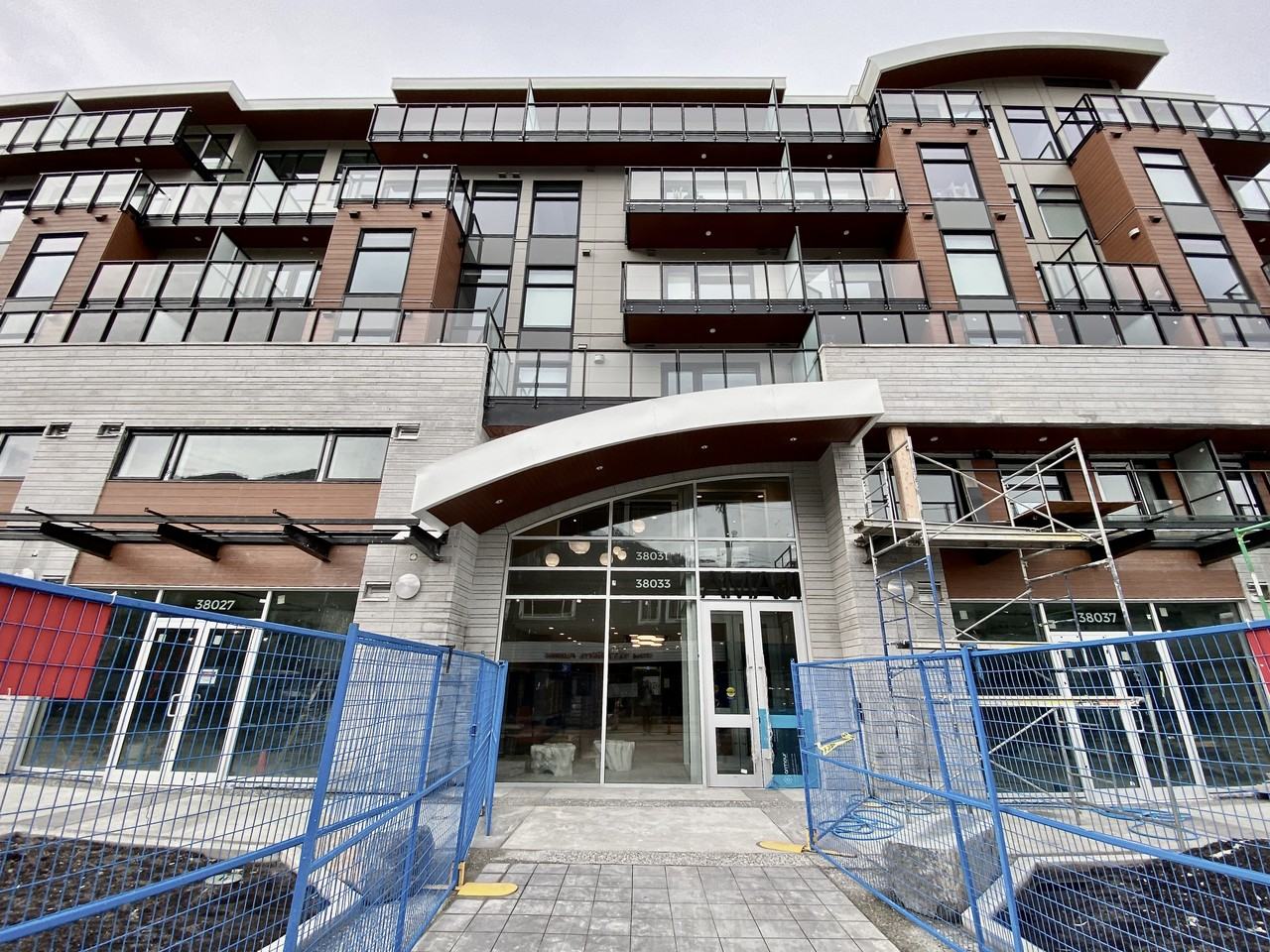 38033 2 Avenue #513 - Photo 5 of 26