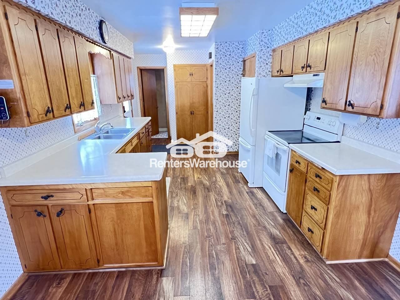 7710 Kalk Rd - Photo 6 of 35