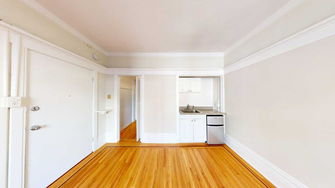 685 Geary Street - Photo 2 of 24