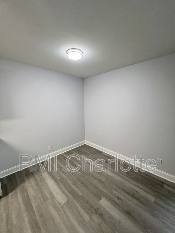 831 Mcalway Rd - Photo 5 of 13