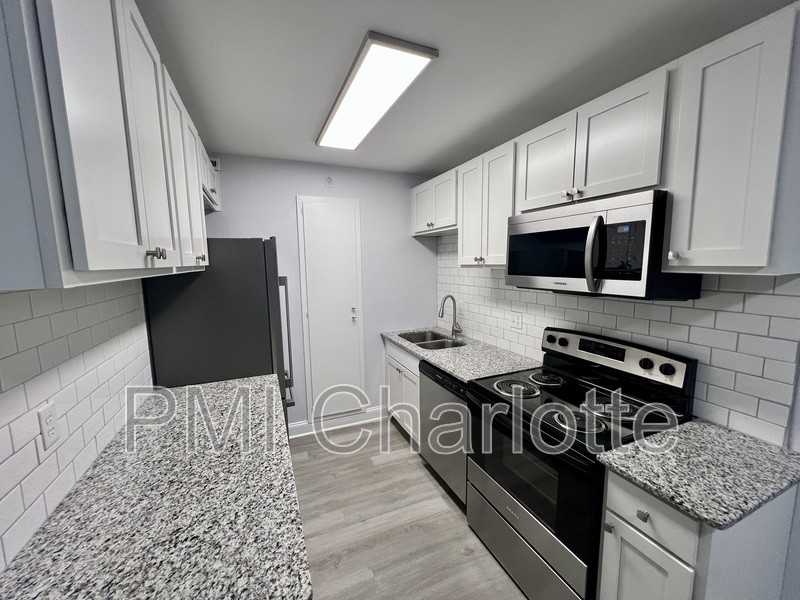 831 Mcalway Rd - Photo 7 of 13