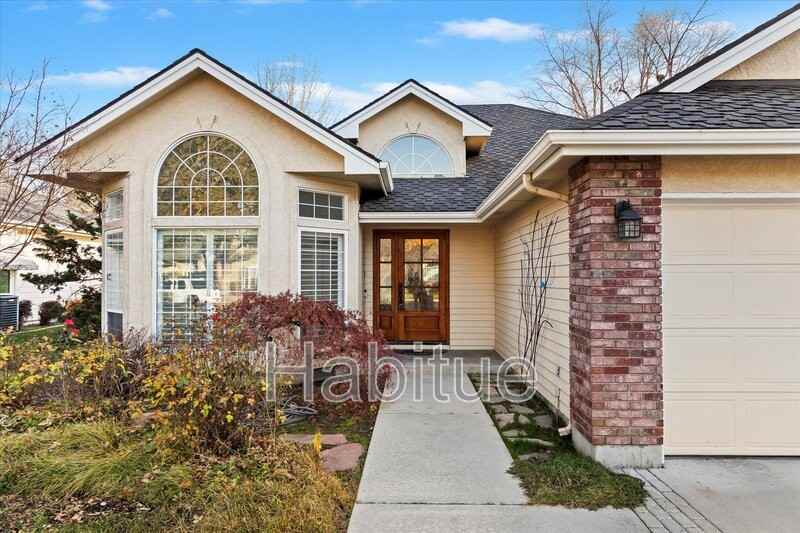 393 E Trailside Dr - Photo 5 of 50