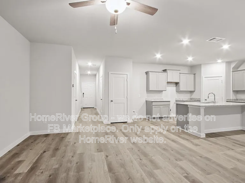 21022 Voyage Ln - Photo 3 of 24