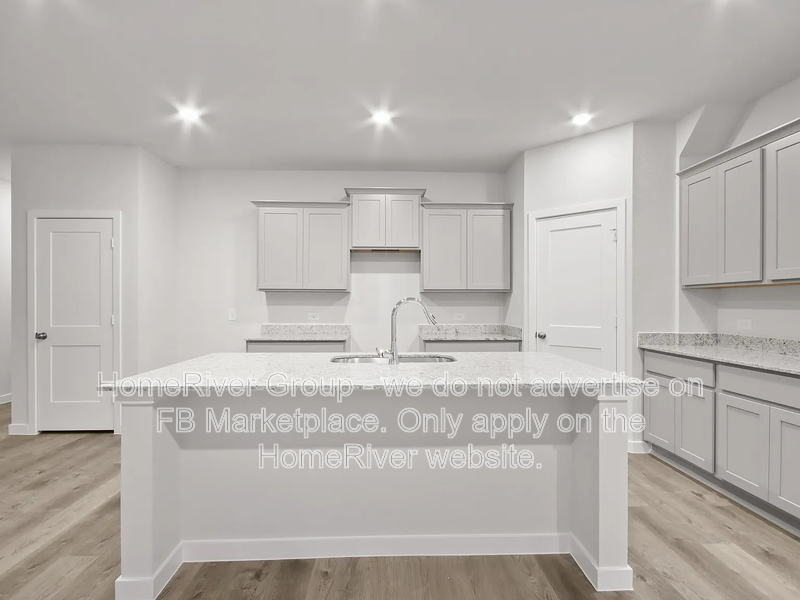 21022 Voyage Ln - Photo 5 of 24