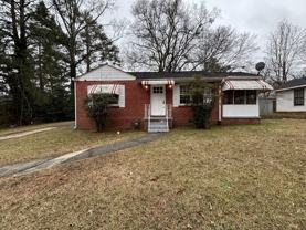 718 Trout St Ne - Photo 1 of 1