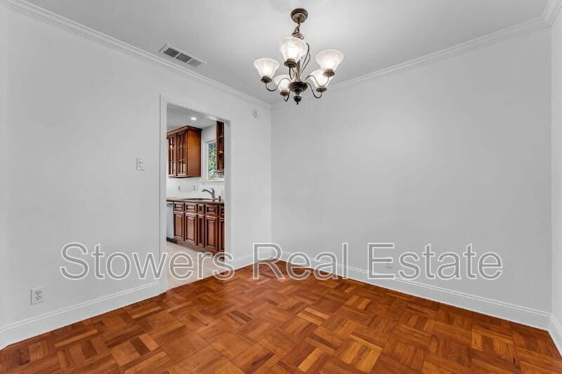 1718 Mary Dr - Photo 5 of 22