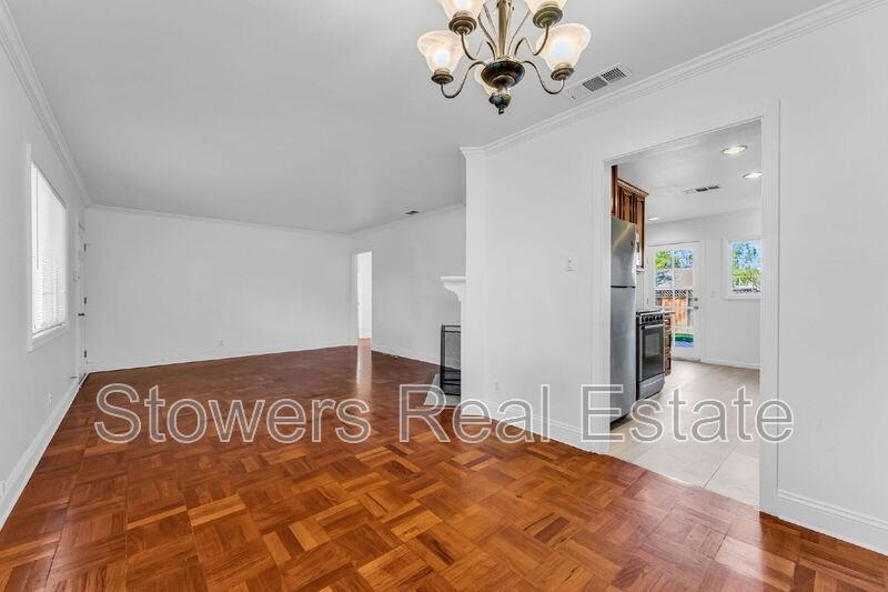 1718 Mary Dr - Photo 6 of 22