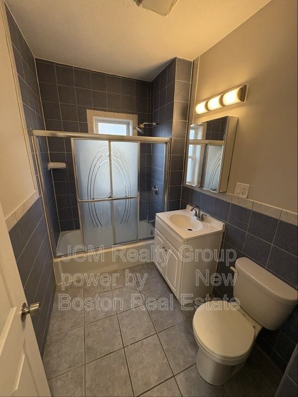 Swan Street Everett Ma - Photo 7 of 16