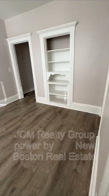 124 Central Ave - Photo 3 of 17