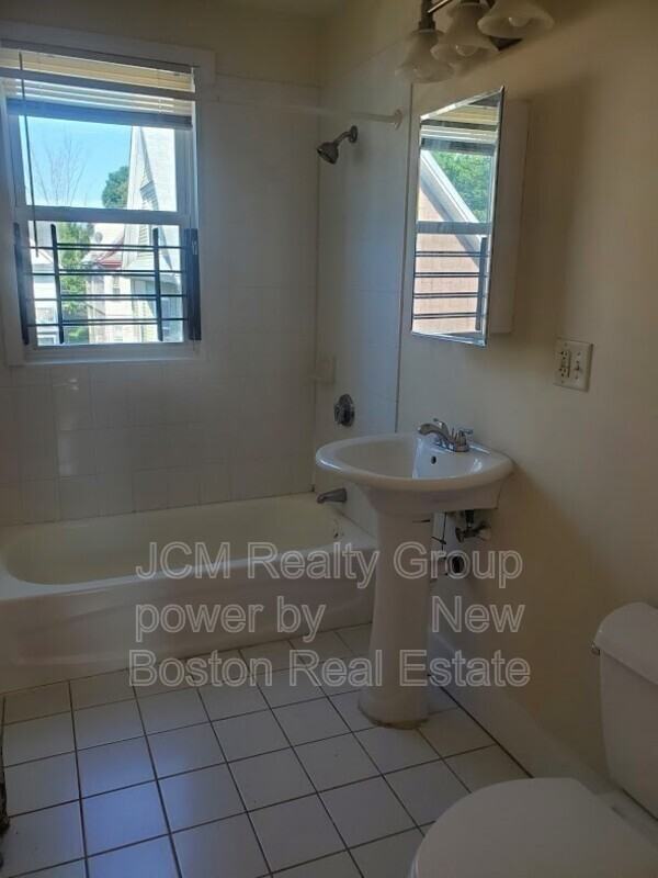 12 Gayland St #3 - Photo 4 of 14