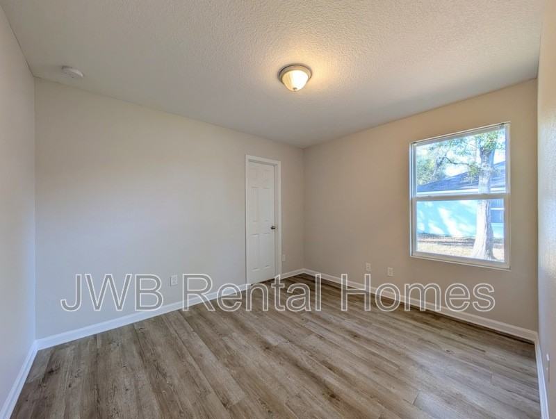 3120 Neff St - Photo 7 of 16