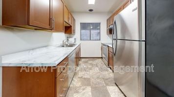 featured image of 203 E Arbor Ave