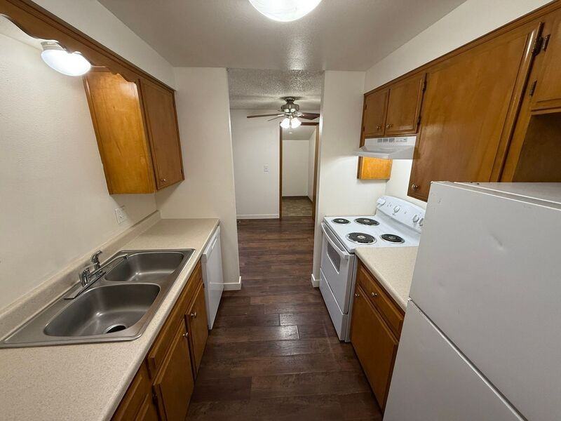 677 Glen Creek Rd Nw - Photo 7 of 15