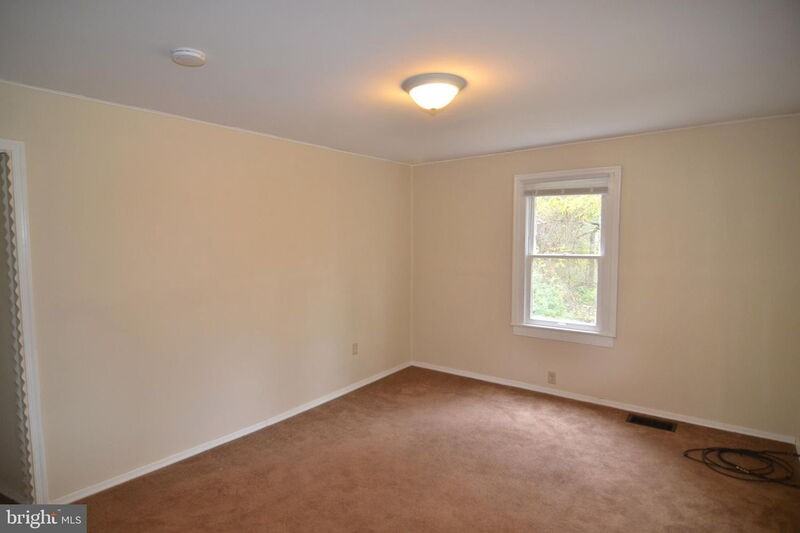 5380 Beta Pl - Photo 2 of 17