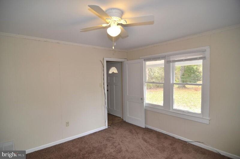 5380 Beta Pl - Photo 6 of 17