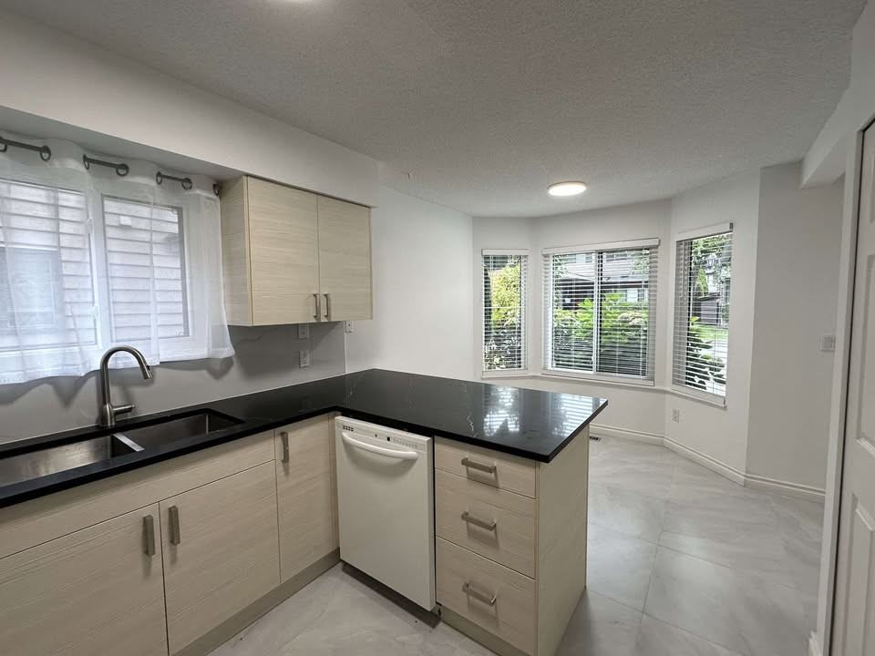 10111 Gilbert Road - Photo 5 of 18