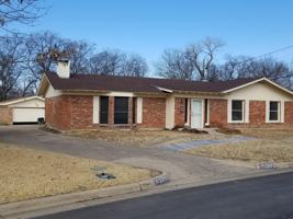 featured image of 3575 Paramount St